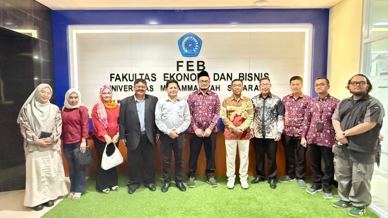 Jalin Silaturahmi Internasional, Sun Tour & Travel Terima Kunjungan Irada Travel & Tours Malaysia di GKB 3 UNIMUS